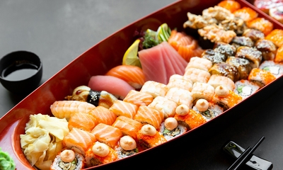 Sushiboot (50 of 80 stuks) voor 2 of 3 personen