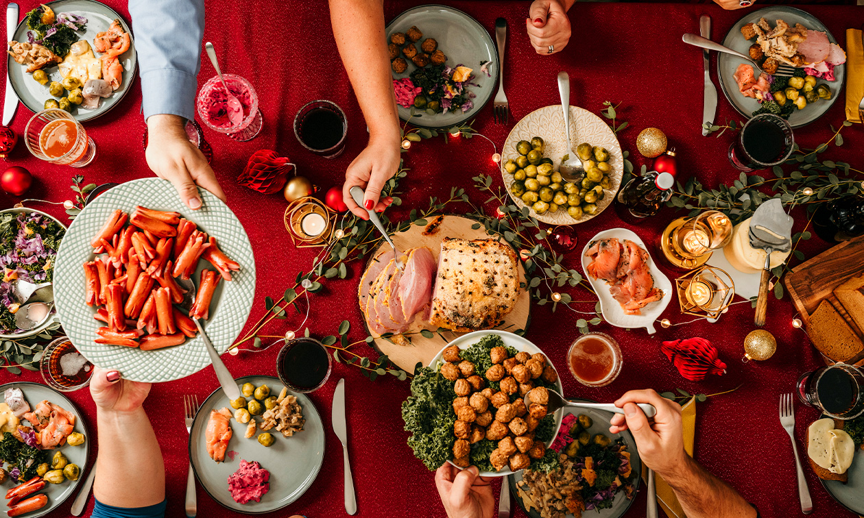 3- of 4-gangen kerstdiner om af te halen OF luxe vlees- of vissaladeschotel