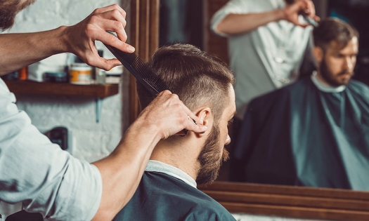 Kappersbehandeling voor heren