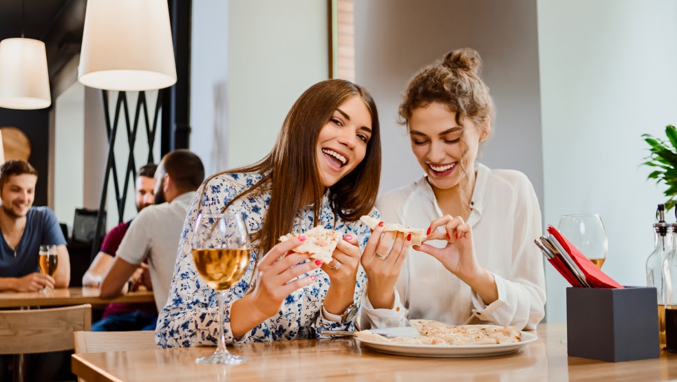 https://images.socialdeal.nl/img/dp-dynamicbanner-mobile-hoteldeals-restaurants.jpg