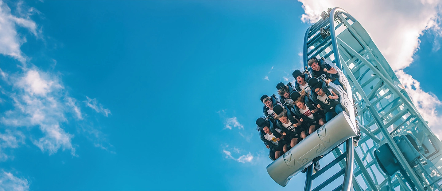 https://images.socialdeal.nl/img/dp-header-desktop-bobbejaanland2.jpg