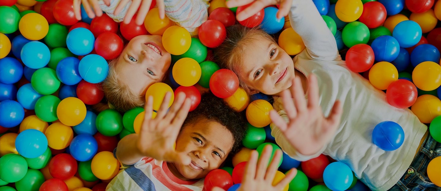 Kinderfeestje vieren met korting: leuke ideeën per leeftijd