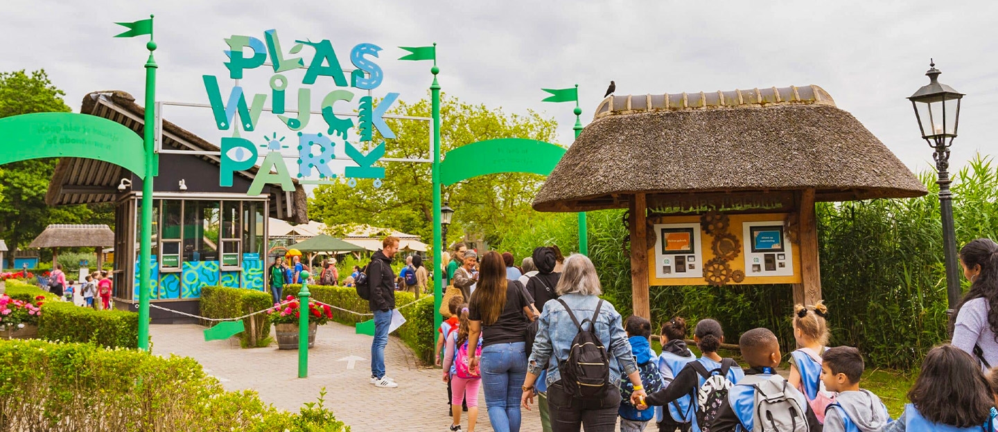 Met korting naar Plaswijckpark: speeltuin, dierentuin en wandelpark in één