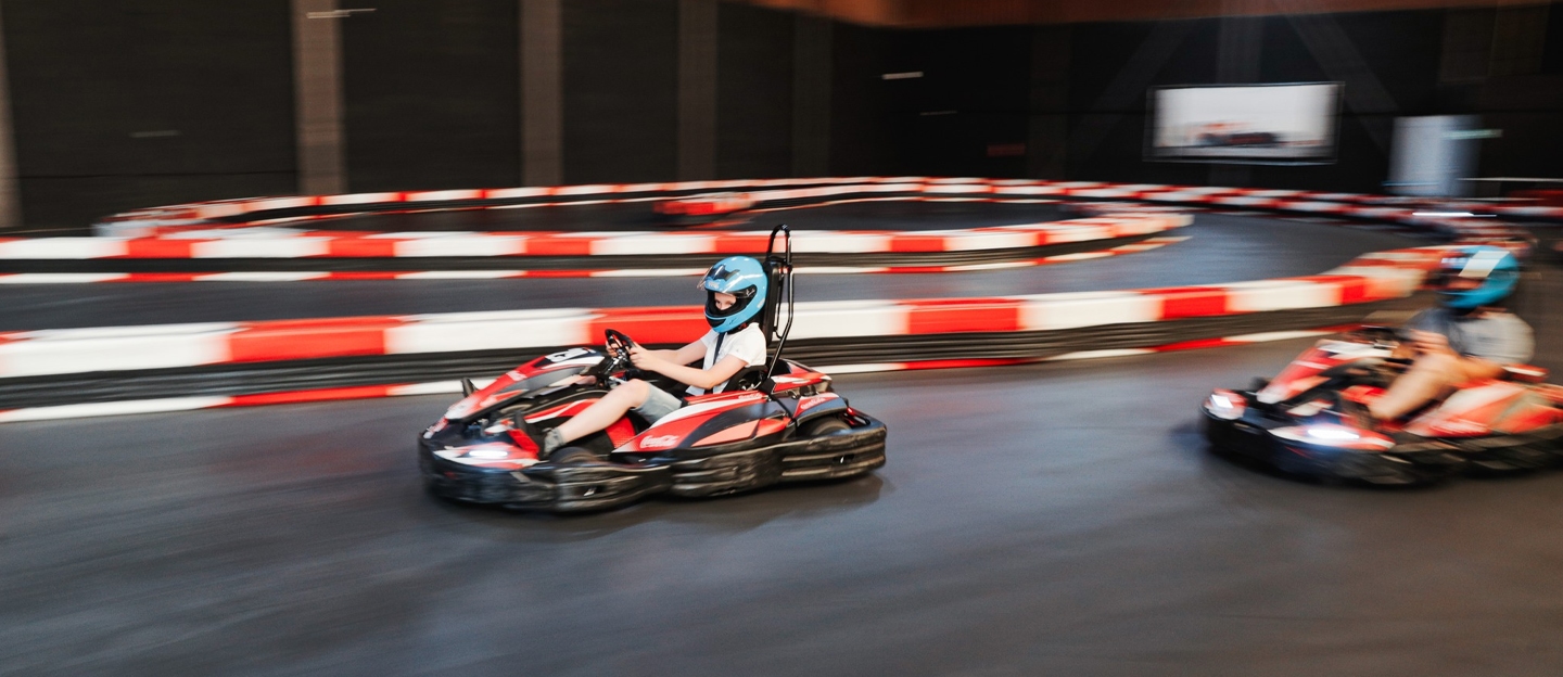 Powerarea: volop vermaak bij prachtig indoor entertainmentcentrum