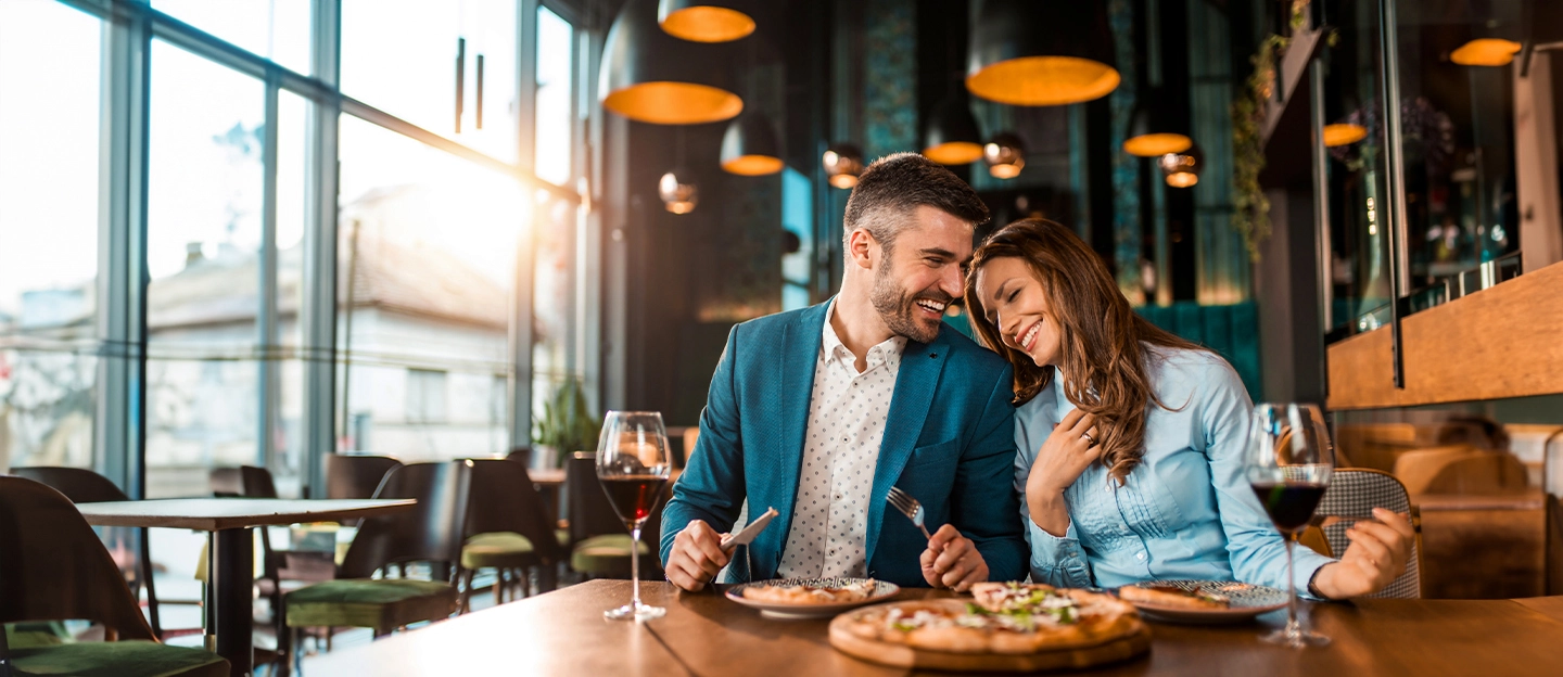 https://images.socialdeal.nl/img/dp-header-desktop-restaurant2.jpg