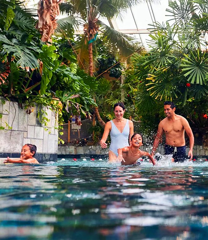 Zwemmen bij Aqua Mundo: heerlijk dagje zwemmen bij ware zwemparadijzen