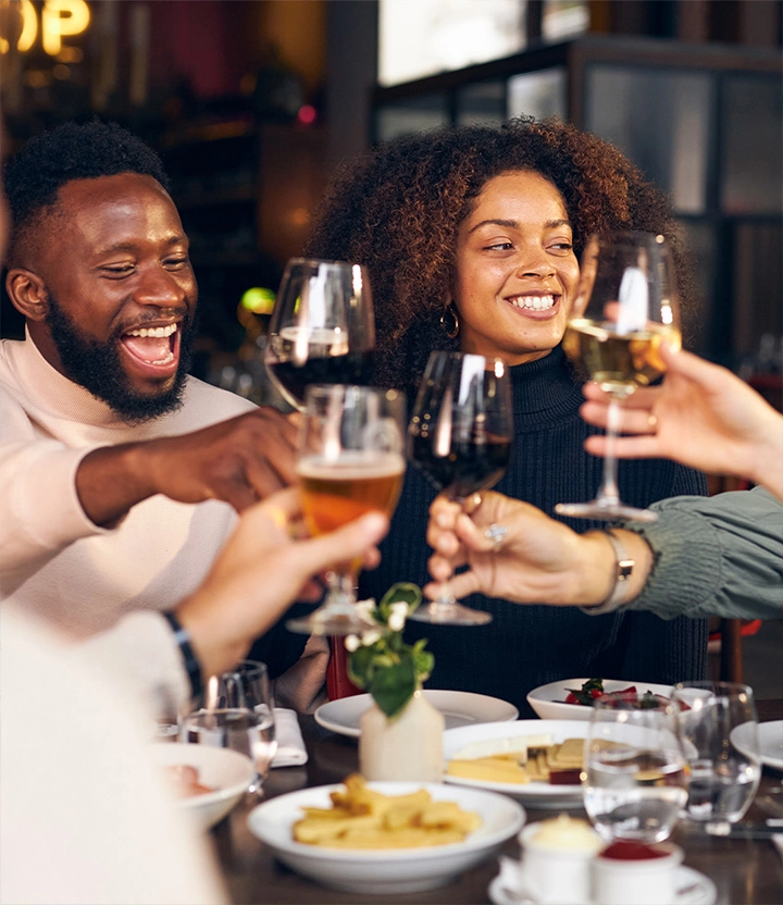 https://images.socialdeal.nl/img/dp-header-mobile-restaurantcadeaukaart2.jpg