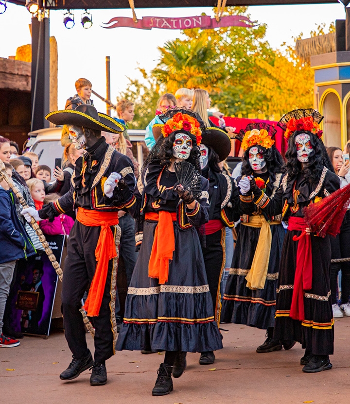 Toverland Halloween: een griezelig festijn voor jong en oud