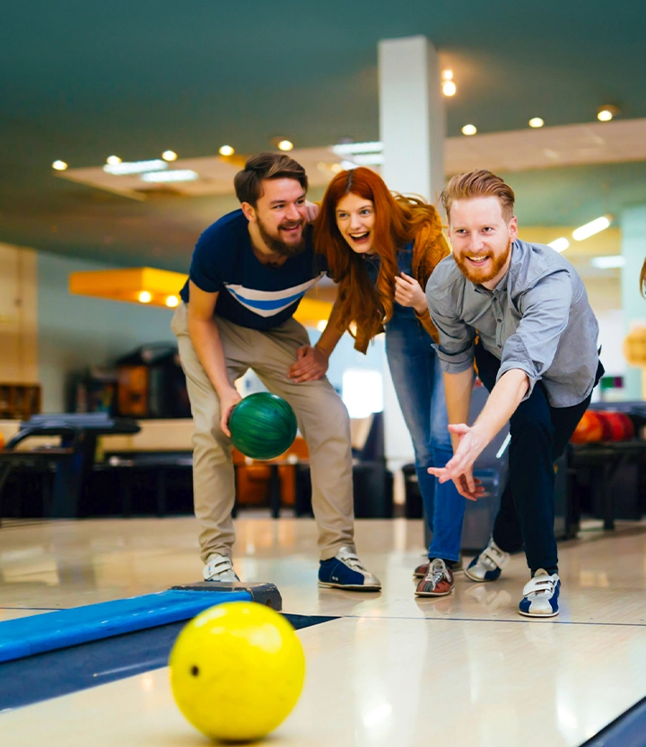 https://images.socialdeal.nl/img/dp-header-mobile-vrienden-bowlen.jpg