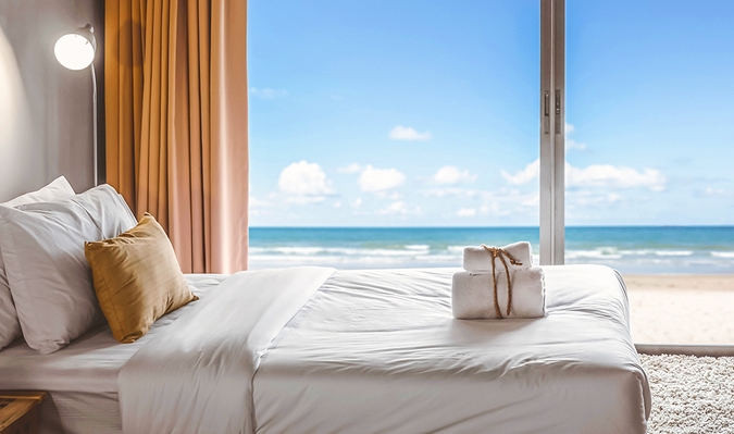 Wakker worden met uitzicht op de zee